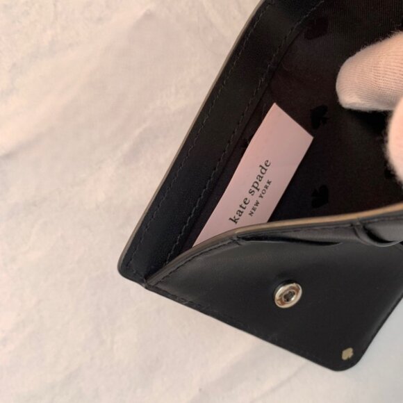 Kate Spade New York NWOT Bifold Leather Black Wallet - Picture 7 of 9